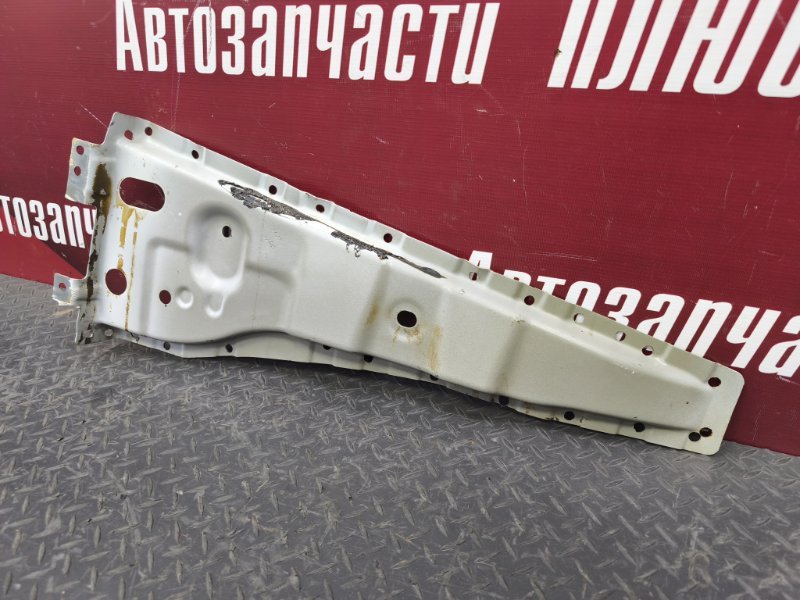 Усилитель   крыла