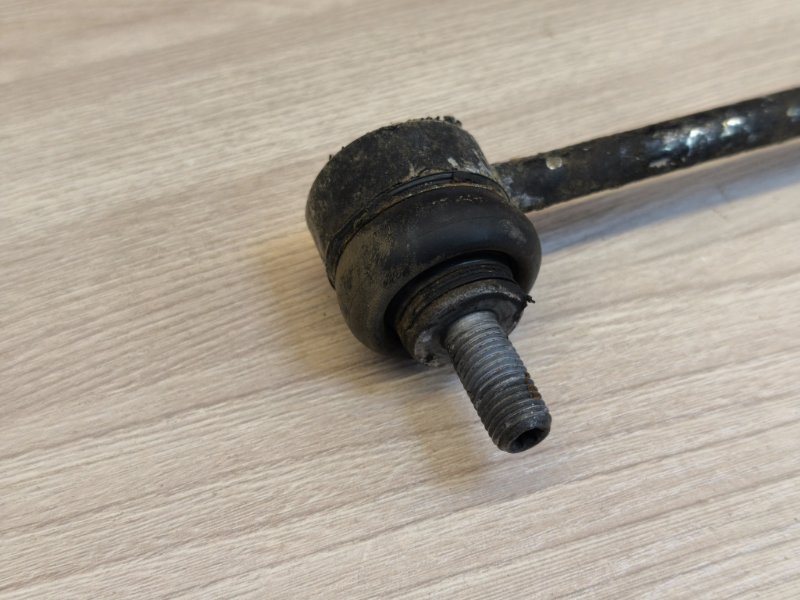 Стойка стабилизатора