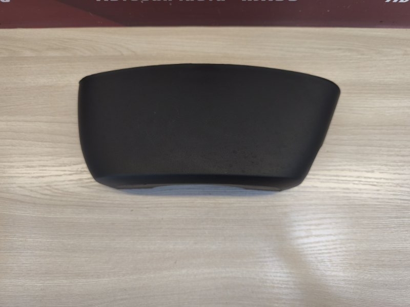 Подрулевой кожух