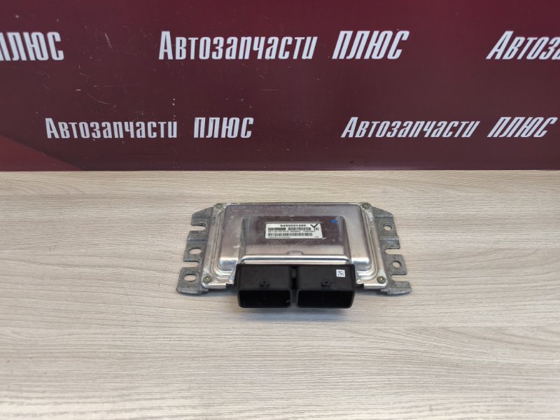 Блок управления двигателем