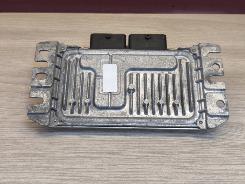 Блок управления двигателем