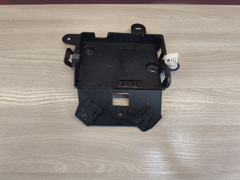 Кронштейн блока комфорта