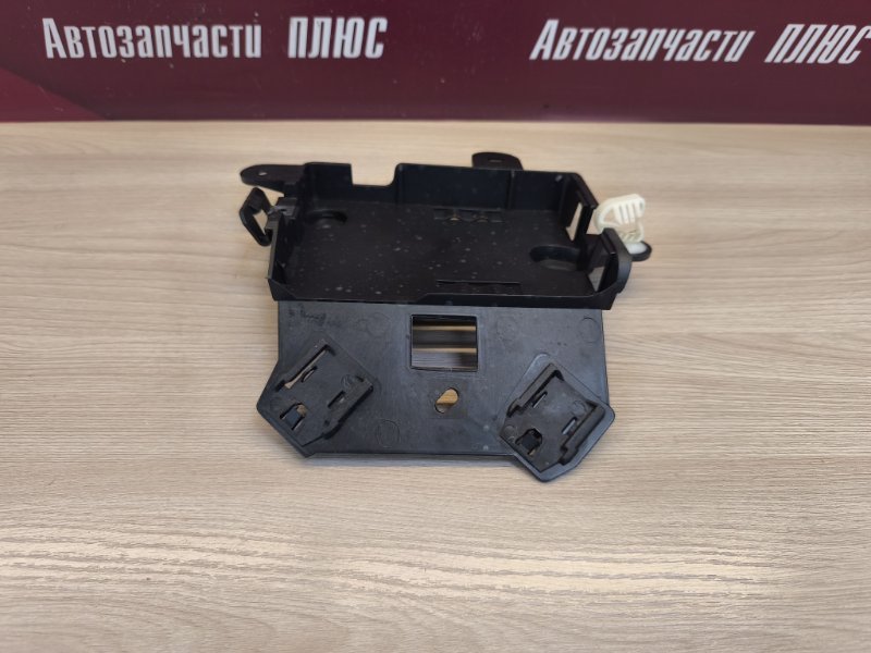 Кронштейн блока комфорта