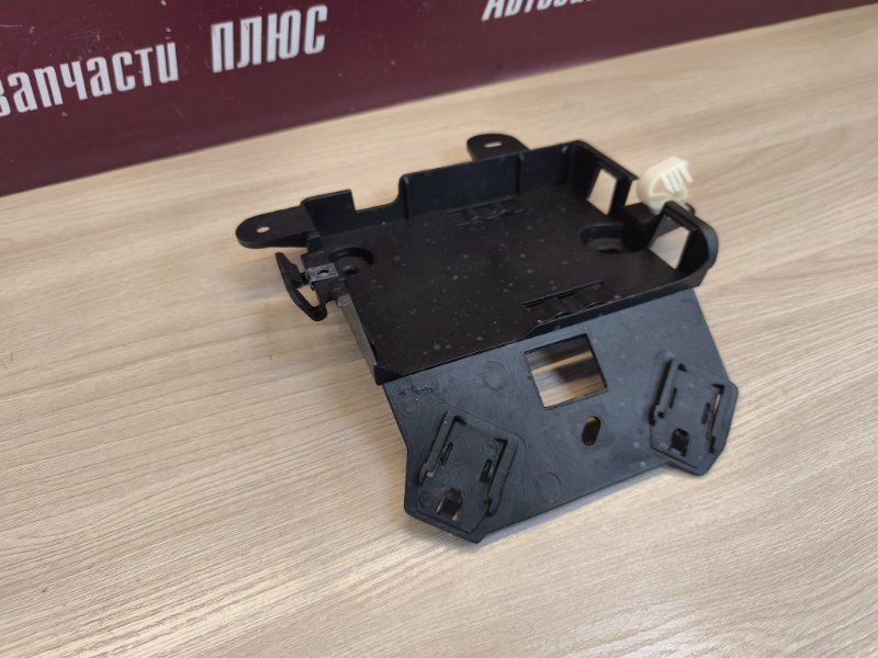 Кронштейн блока комфорта