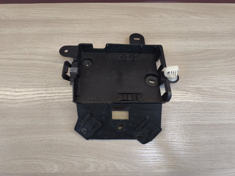 Кронштейн блока комфорта