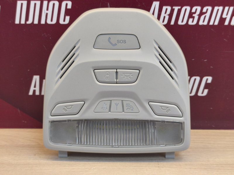 плафон освещения салона