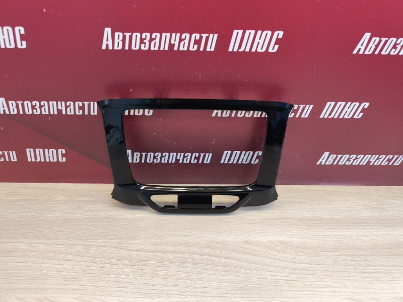 Рамка магнитолы