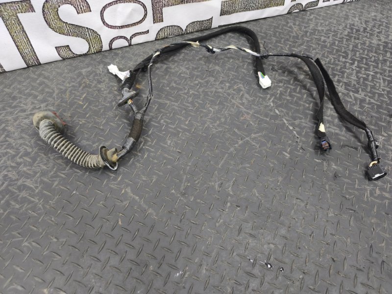 Проводка двери