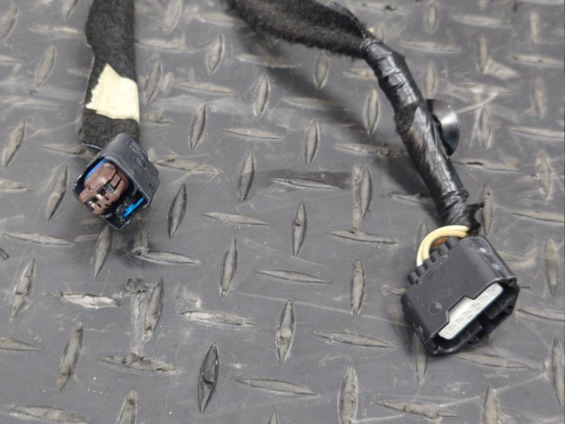 Проводка двери