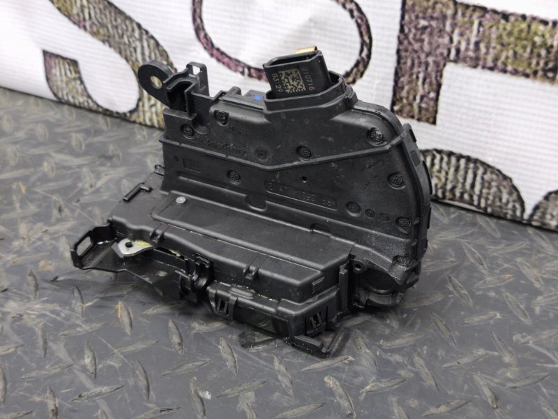 Замок      двери