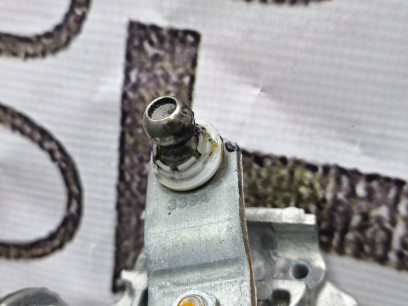 Мотор стеклоочистителя