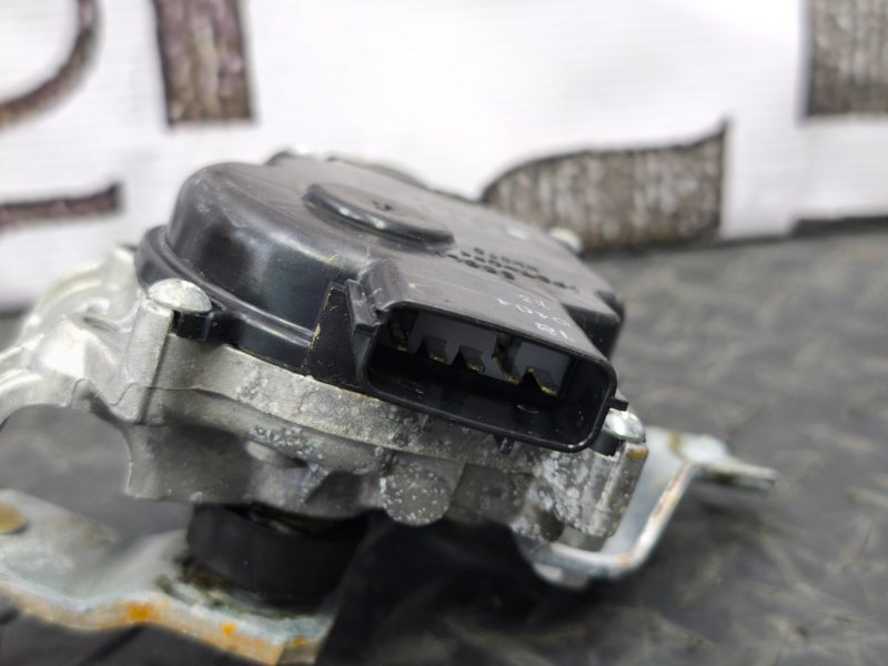 Мотор стеклоочистителя