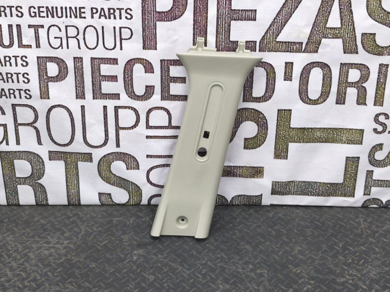 Обшивка средней стойки