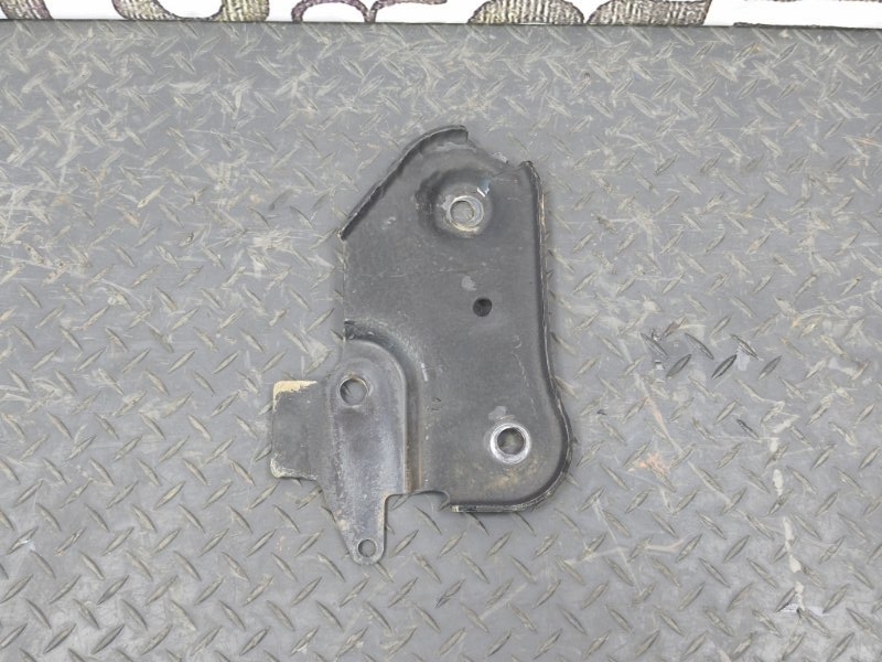 Кронштейн подрамника