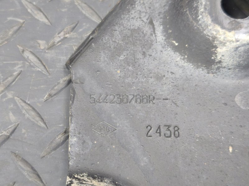 Кронштейн подрамника