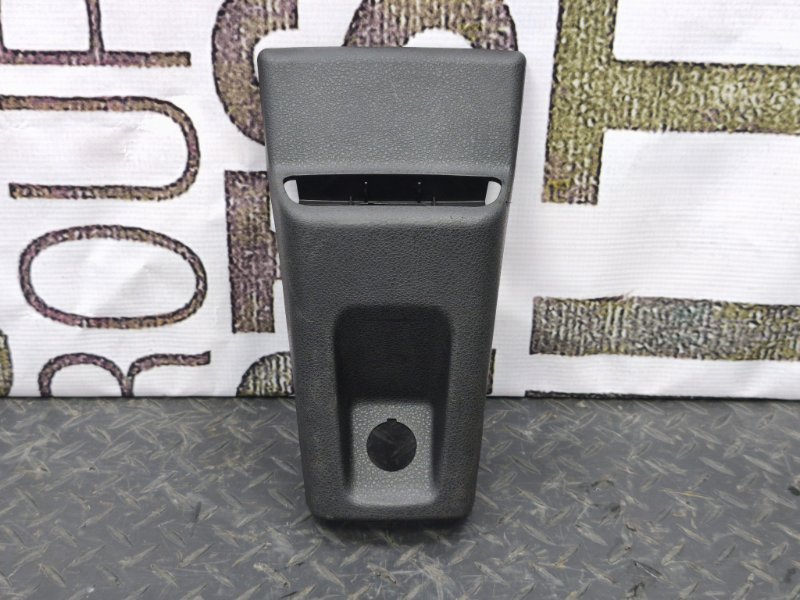 Облицовка подлокотника