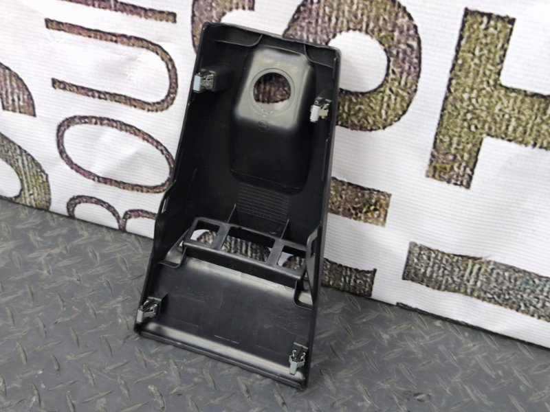 Облицовка подлокотника