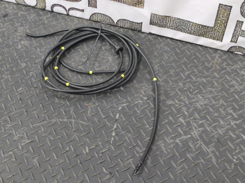 Трубка насоса стеклоомывателя