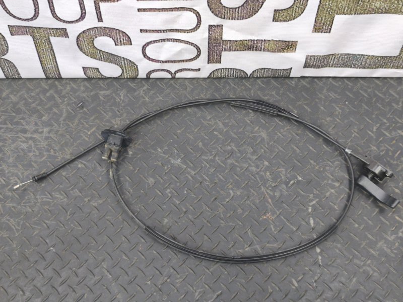 Трос замка капота