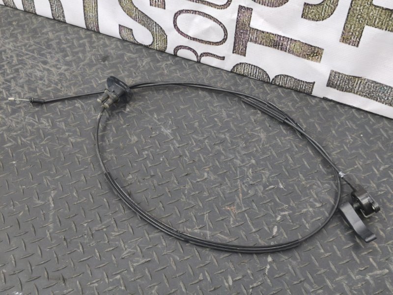 Трос замка капота