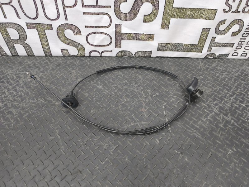 Трос замка капота