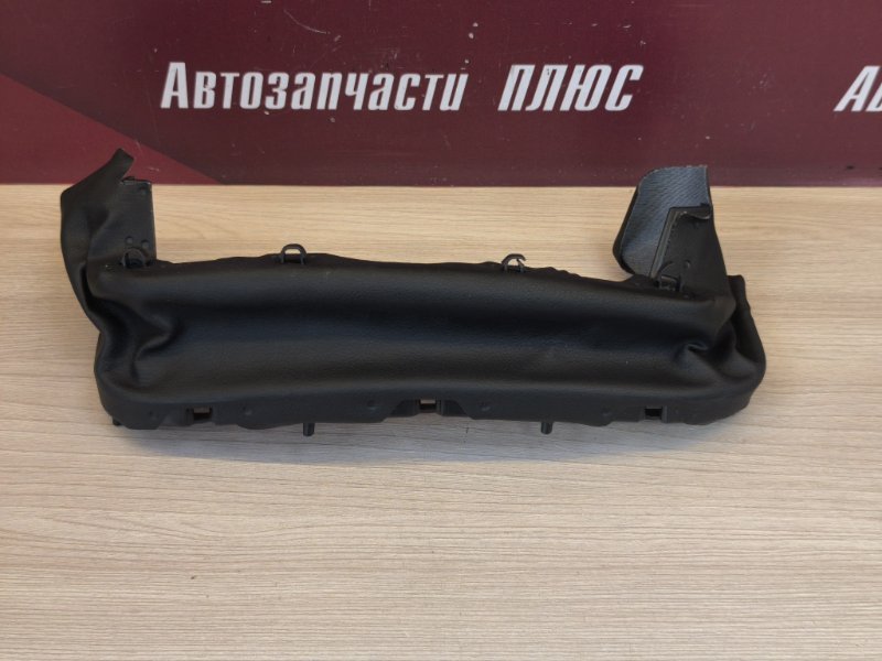 Подрулевой кожух