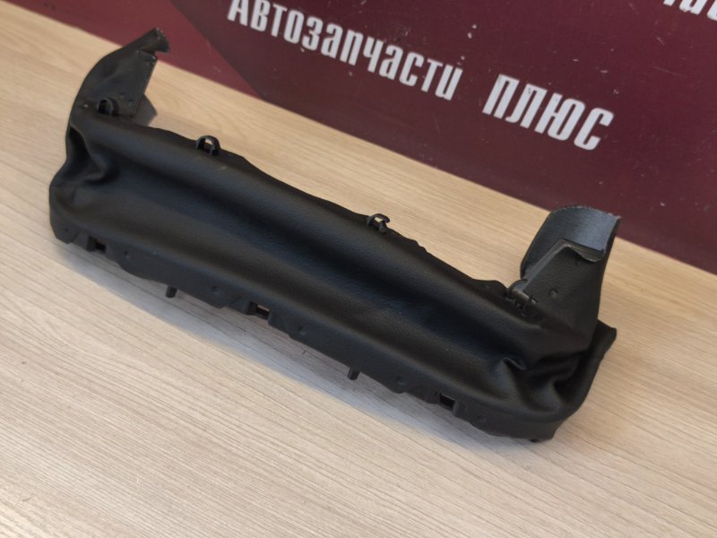 Подрулевой кожух