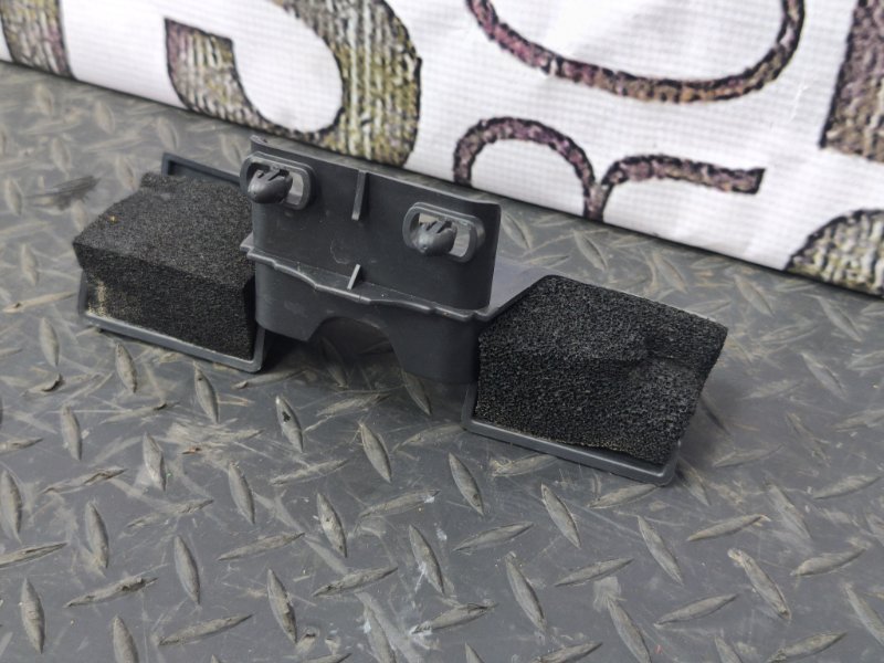 Дефлектор радиатора верхний