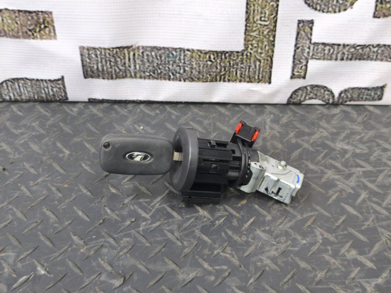 Замок зажигания