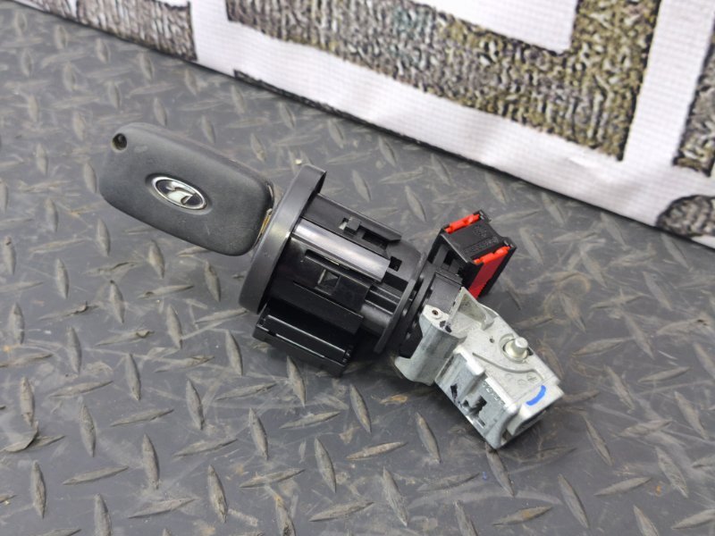 Замок зажигания