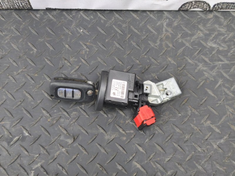 Замок зажигания