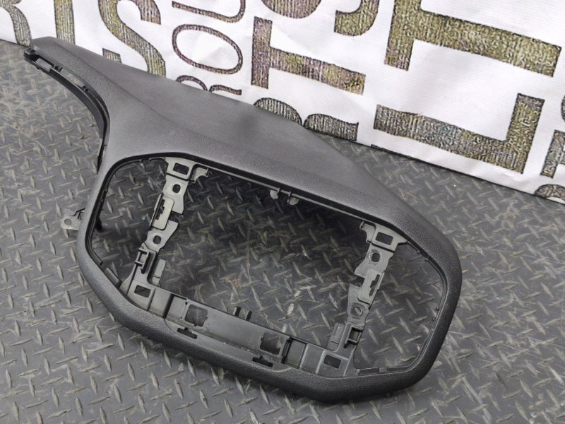 Верхняя накладка торпедо