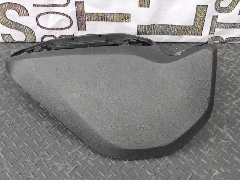 Верхняя накладка торпедо