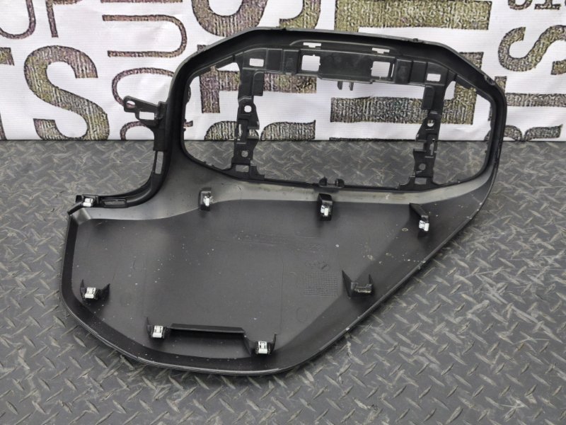 Верхняя накладка торпедо