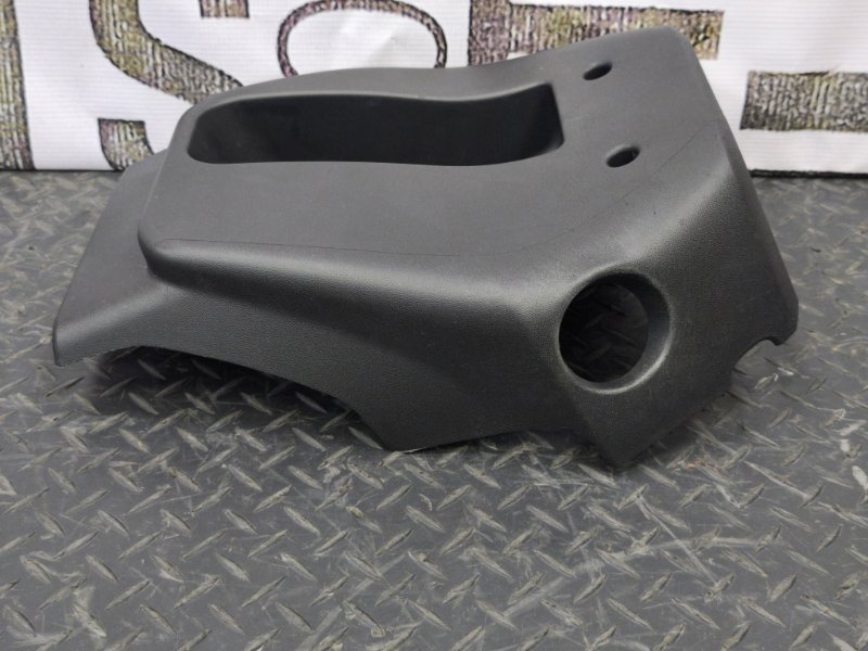 Подрулевой кожух