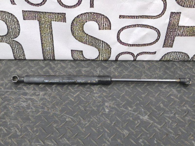 Амортизатор багажника