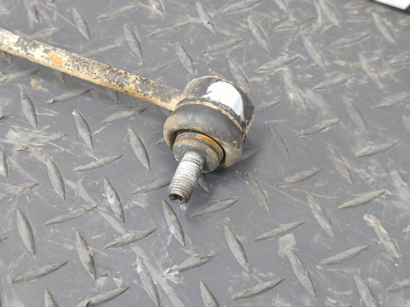 Стойка стабилизатора