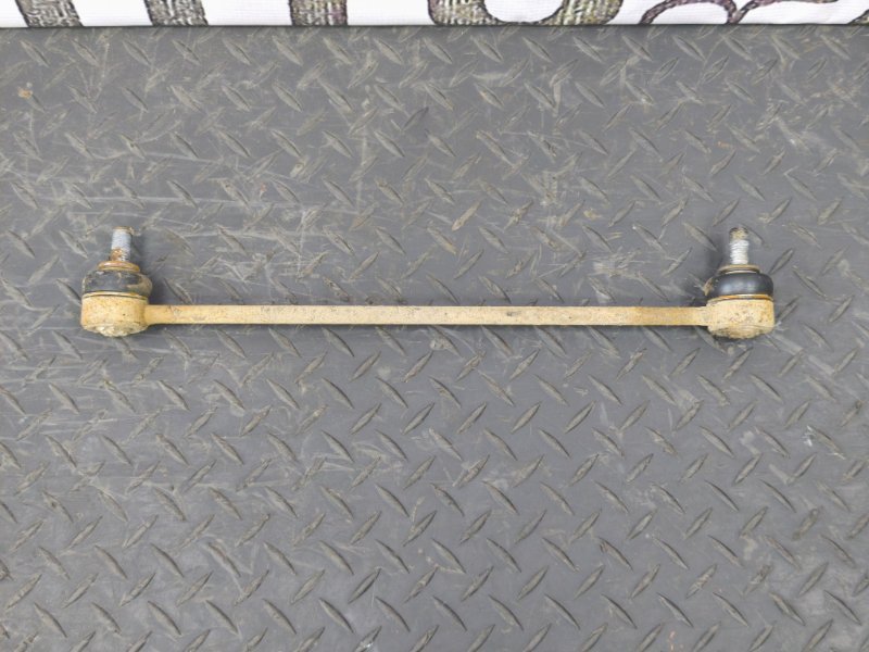 Стойка стабилизатора