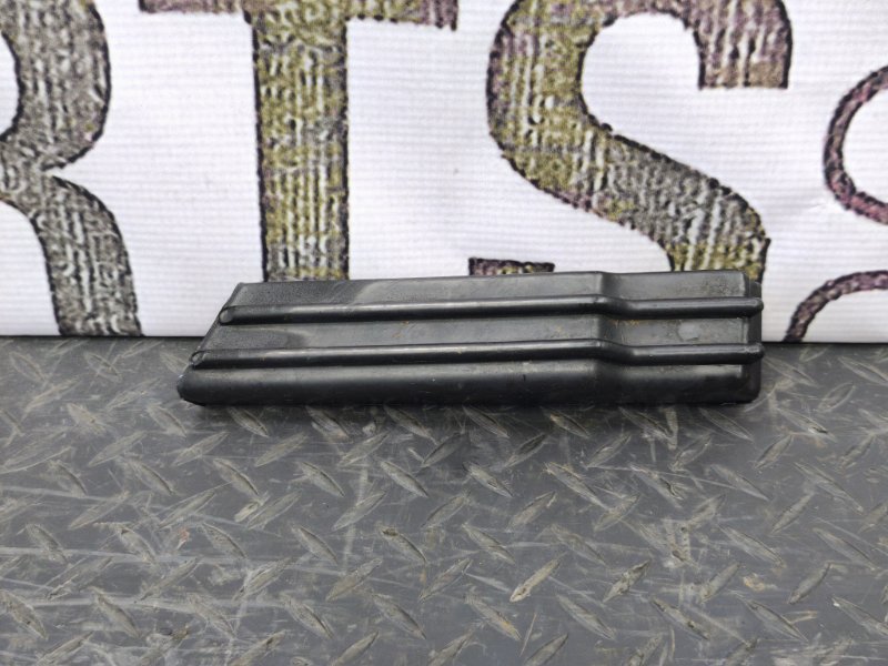 Уплотнитель жабо