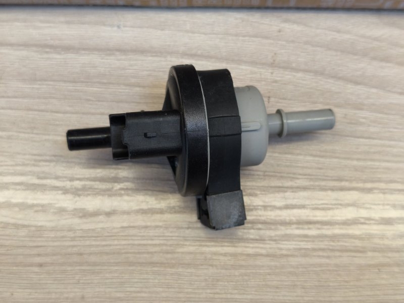 Клапан электромагнитный