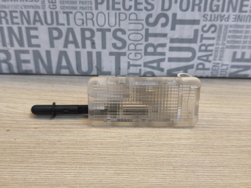 Плафон подсветки багажника