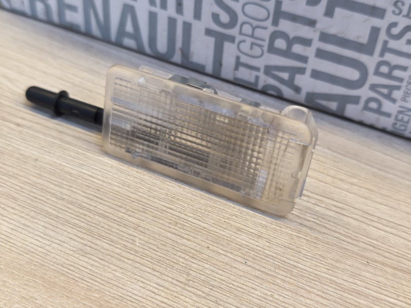 Плафон подсветки багажника