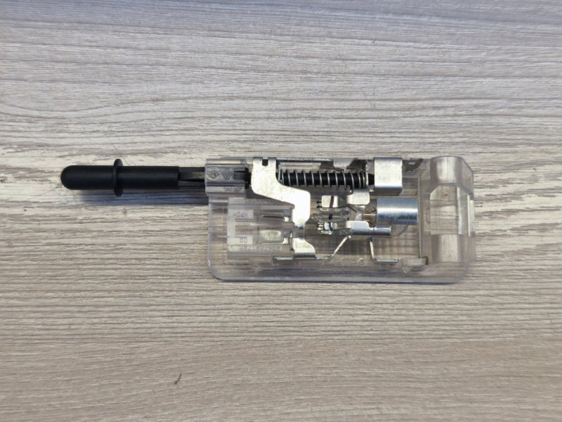 Плафон подсветки багажника