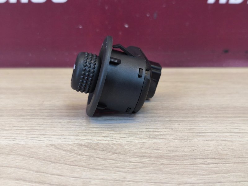 Блок регулировки зеркал