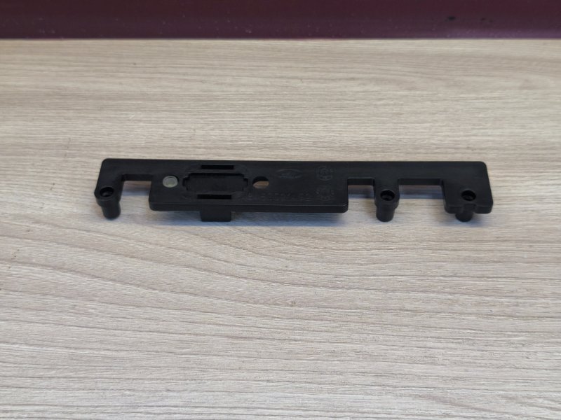 Плафон подсветки салона