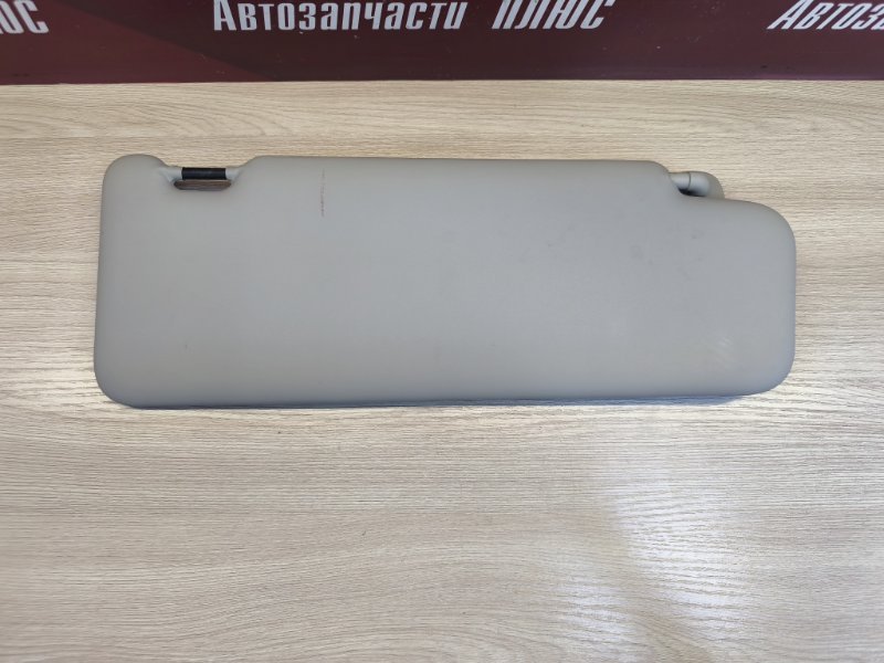 Козырек солнцезащитный