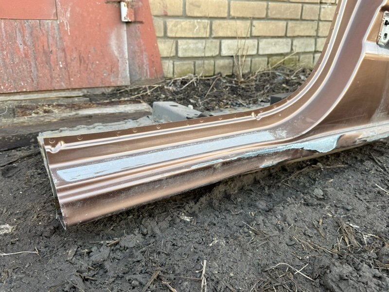 средняя стойка