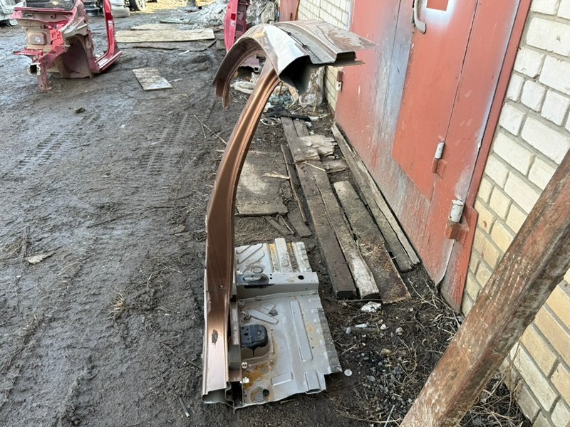 средняя стойка