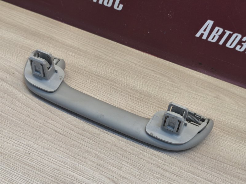 Ручка потолка