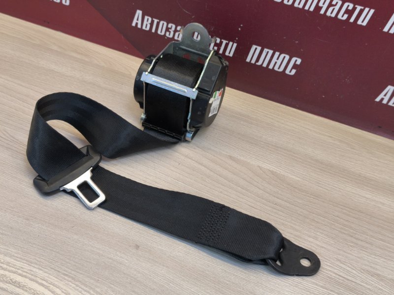 Ремень безопасности